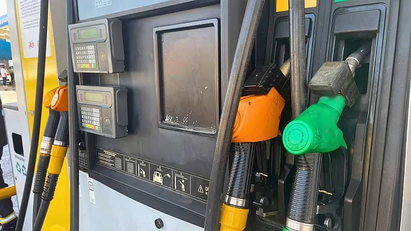 Motorine 1 Lira 14 Kuruş Zam: Fethiye'de Litre Fiyatı 76,50 TL Oldu