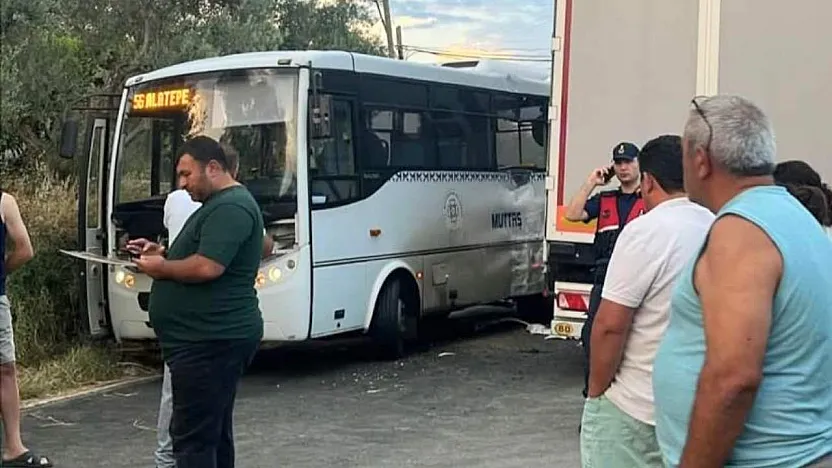 Muğla'da 8 kişinin yaralandığı kazanın görüntüleri ortaya çıktı