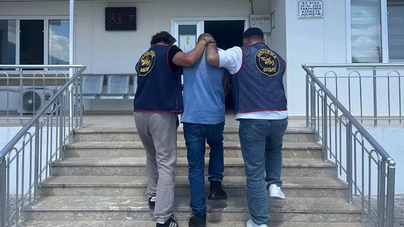 Muğla'da Jandarma Denetimlerinde 78 Aranan Şahıs Yakalandı