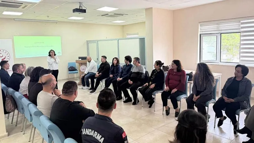 Muğla'da kamu personeline sosyal içerme eğitimi verildi