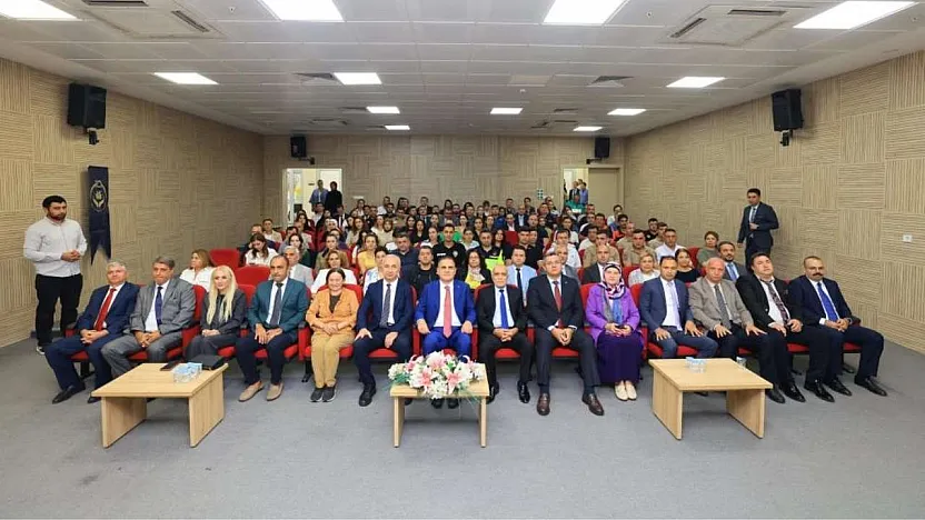 Muğla'da kitap okuma alışkanlığı semineri