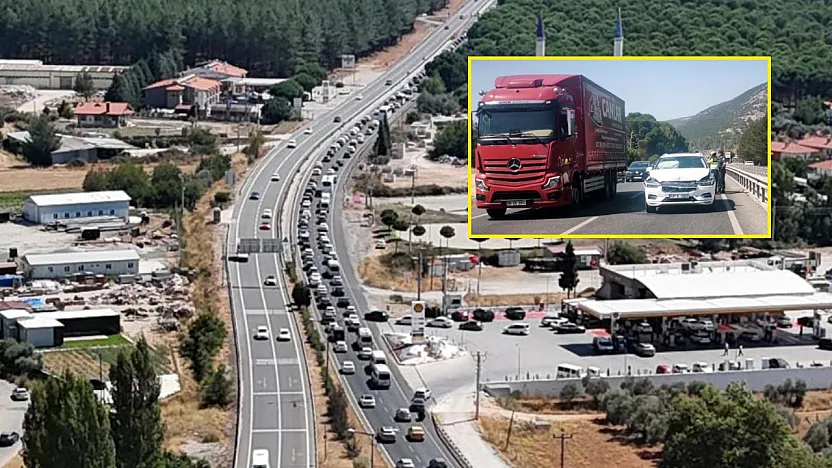 Muğla'da zincirleme kaza sonrası karayolunda trafik tıkandı