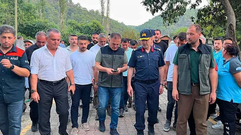 Muğla Valisi Akbıyık yangın bölgesinde incelemelerde bulundu