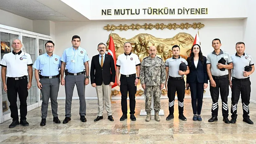 Özel güvenlik görevlileri Muğla Emniyet Müdürü Karadeniz'i ziyaret etti
