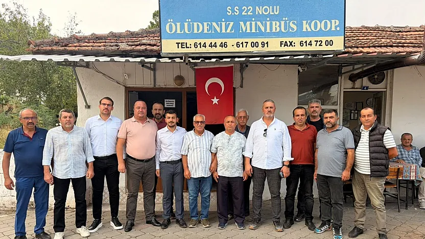 Öztürkçü, özel halk otobüsü kooperatif başkanlarıyla görüştü