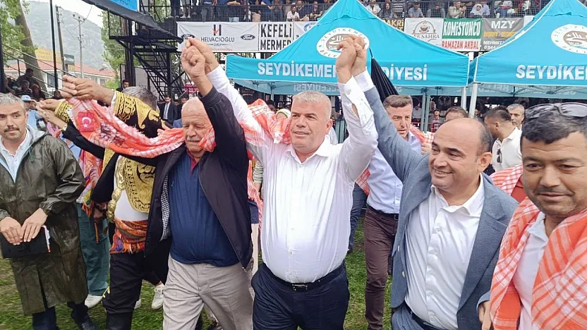 Seki Yağlı Pehlivan Güreşleri'nde ağalık ihalesini Ramazan Sarıca kazandı