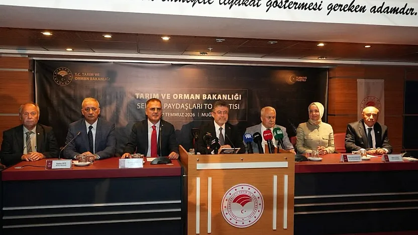 Tarım ve Orman Bakanı Yumaklı, Muğla'da Sektör Temsilcileriyle Bir Araya Geldi