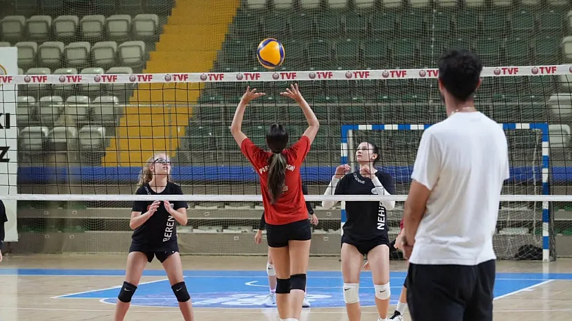 Voleybolda Muğla il karması hazırlıklarını tamamladı