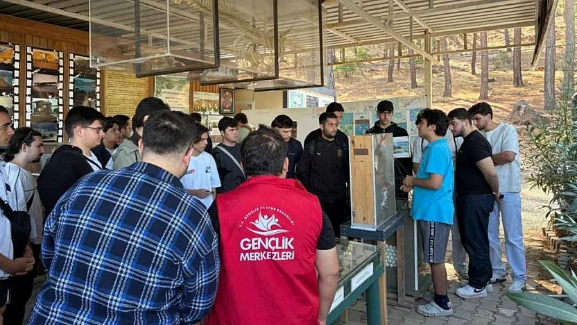 Yeni öğrenciler 'Gelin Tanış Olalım' projesiyle Muğla'yı keşfetti