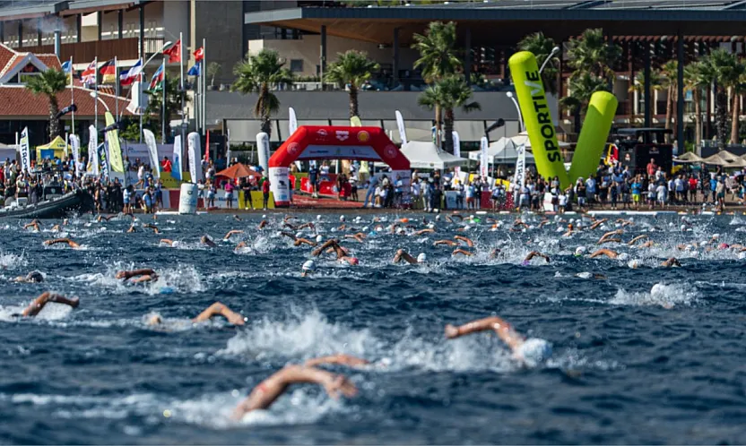 27. Uluslararası Arena AquaChallenge Yüzme Şampiyonası'nın Marmaris etabı tamamlandı