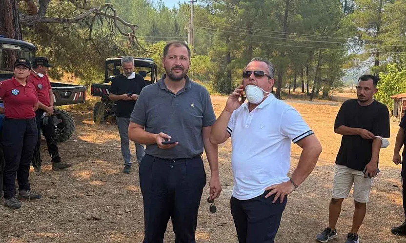 AK Parti Muğla İl Başkanı Güngör, Fethiye Yeşilüzümlü'deki Yangın Bölgesinde İncelemelerde Bulundu