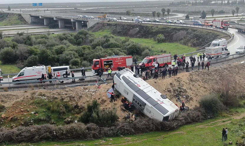 Antalya'da otobüs kazasında ölenlerin isimleri belli oldu