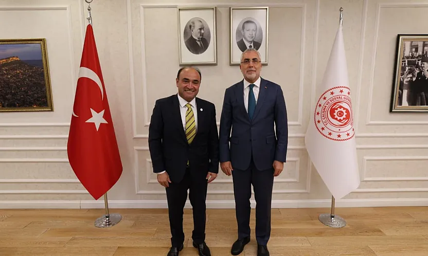 Başkan Akdenizli'den Bakan Işıkhan'a Güreş Daveti