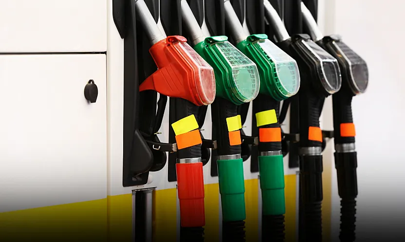 Benzine 4,30 TL indirim bekleniyor! Tabelalar ne zaman değişecek?