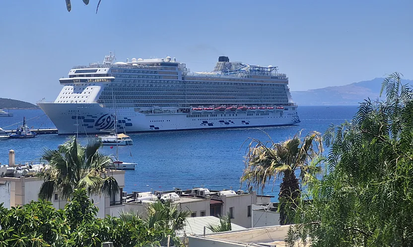 Bodrum'a 1532 yolcu ile geldi
