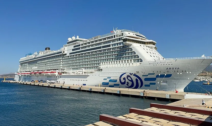 Bodrum'a 'Aroya' kruvaziyeriyle 1489 turist geldi