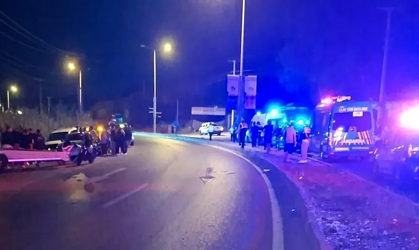 Bodrum'da aydınlatma direğine çarpan motosikletin sürücüsü öldü