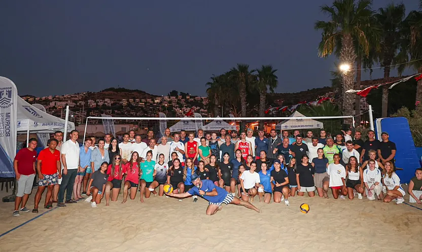 Bodrum'da Plaj Voleybolu Şenliği sona erdi
