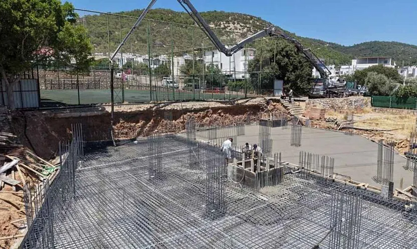 Bodrum'da Sosyal Yaşamı Güçlendirecek Projede İlk Kazma Vuruldu