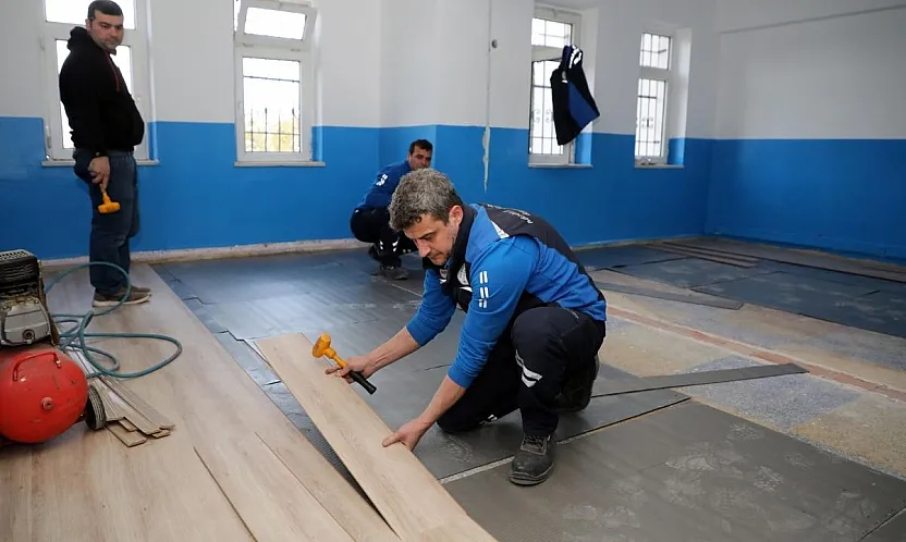 Büyükşehir'den Okullara Destek