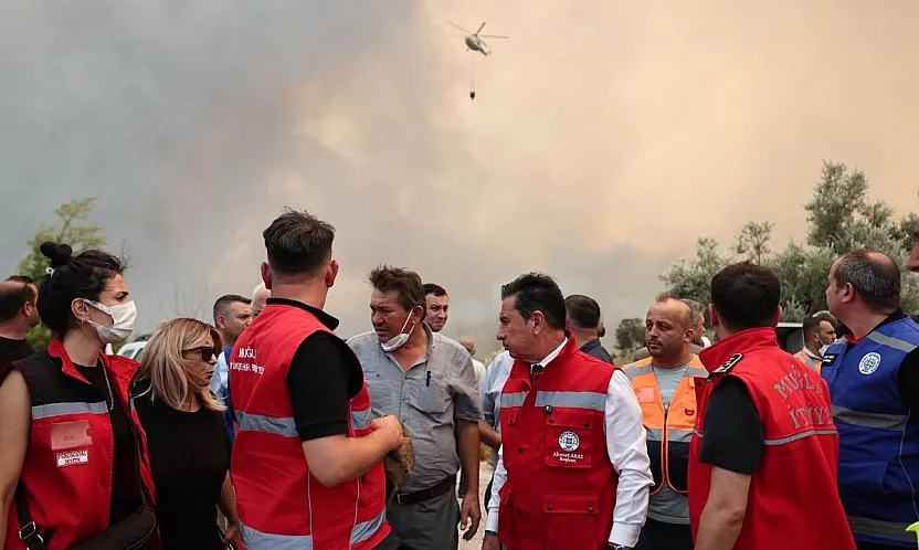 Büyükşehir Tüm Gücüyle Yangın Sahasında