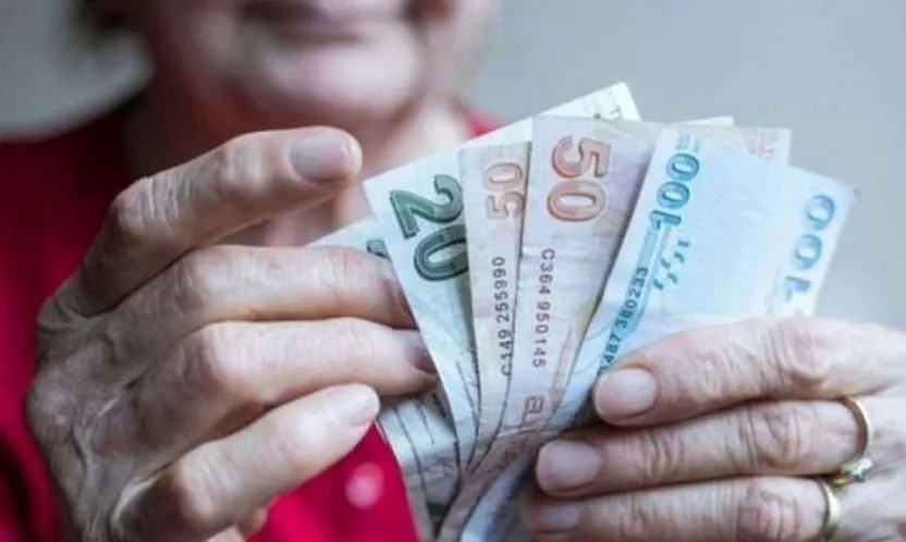 Emekli maaşlarında Ocak 2027 hesabı başladı: Zam oranı ne kadar olacak?