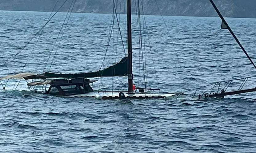 Fethiye açıklarında tekne battı