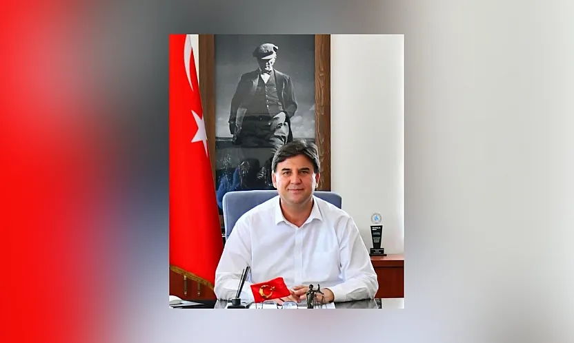 Fethiye Belediye Başkanı Karaca'dan Türk bayrağına yönelik saldırıya tepki