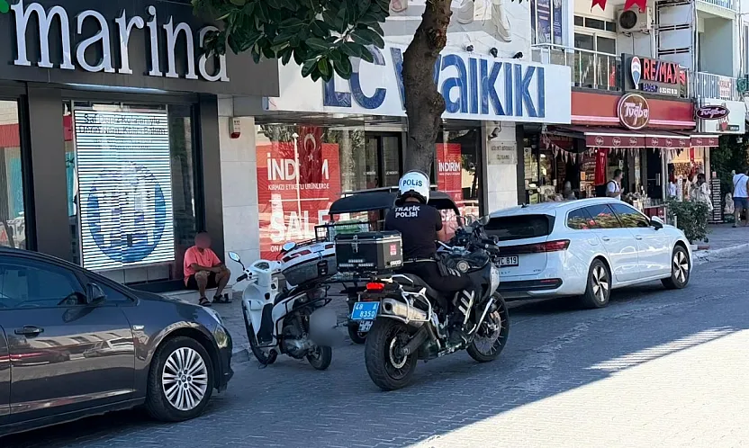Fethiye Çarşı Caddesi'nde Hatalı Parklara Ceza