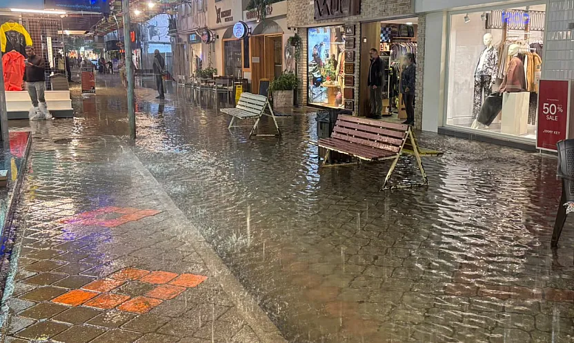Fethiye'de 3 Günde Metrekareye Yaklaşık 250 Kilogram Yağış Düştü