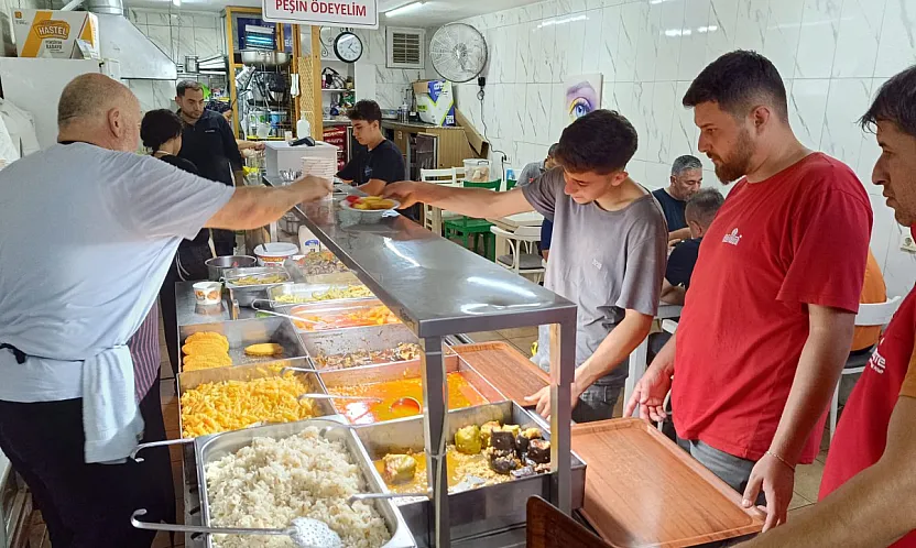Fethiye'de 4 Çeşit Yemek 180 Liraya! Sefertası Lokantası Esnafın Gözdesi