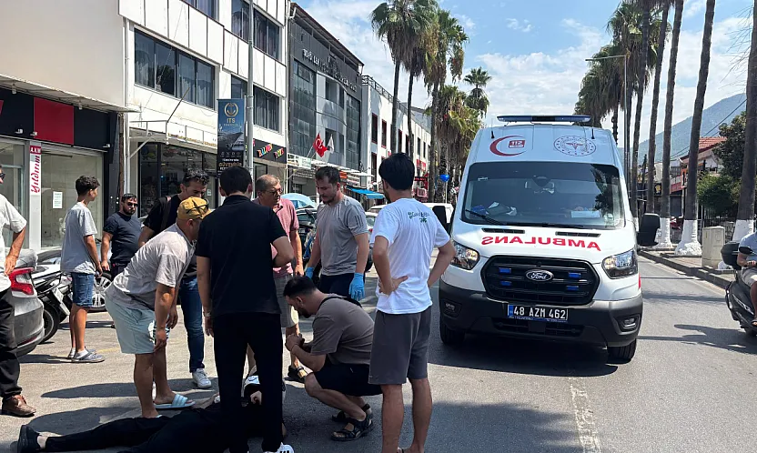 Fethiye'de Atatürk Caddesi'nde Kaza: 2 Motosiklet Sürücüsü Yaralandı