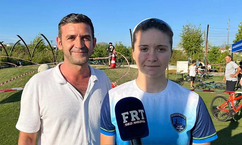 Fethiye'de Çocuklar Avrupa Hareketlilik Haftası'nda Bisiklet Sürdü