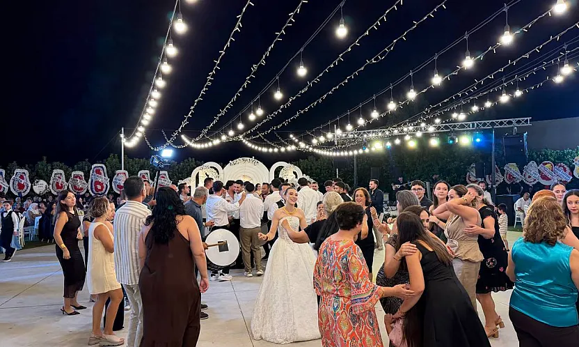 Fethiye'de Emine ve Buğra Çifti Dünyaevine Girdi