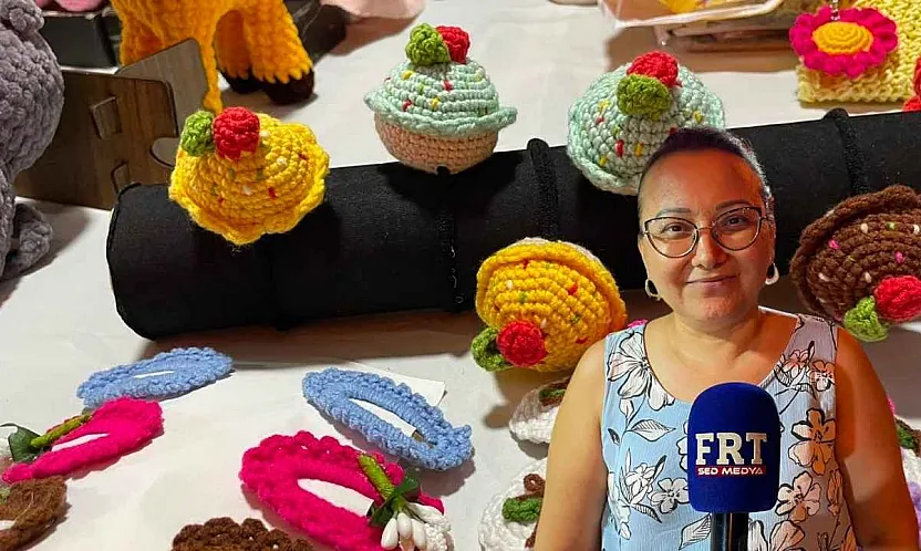 Fethiye'de Kanser Tedavisi Gören Nurşen Akkaya'nın Örgüyle Hayata Tutunma Hikayesi