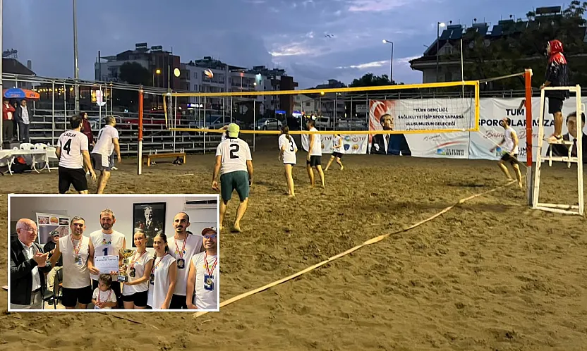 Fethiye'de plaj voleybolunda kupayı 'Ada Sahilleri' kaldırdı