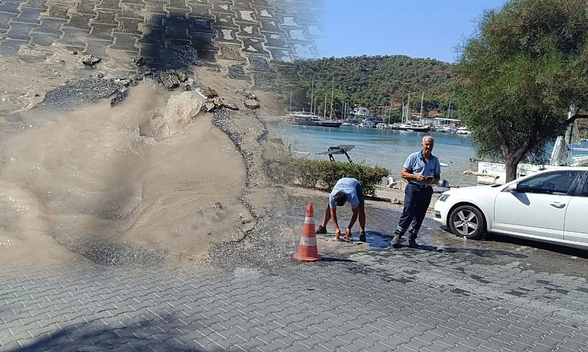 Fethiye'de şebeke suyu arızası yolda çökme riskine neden oldu