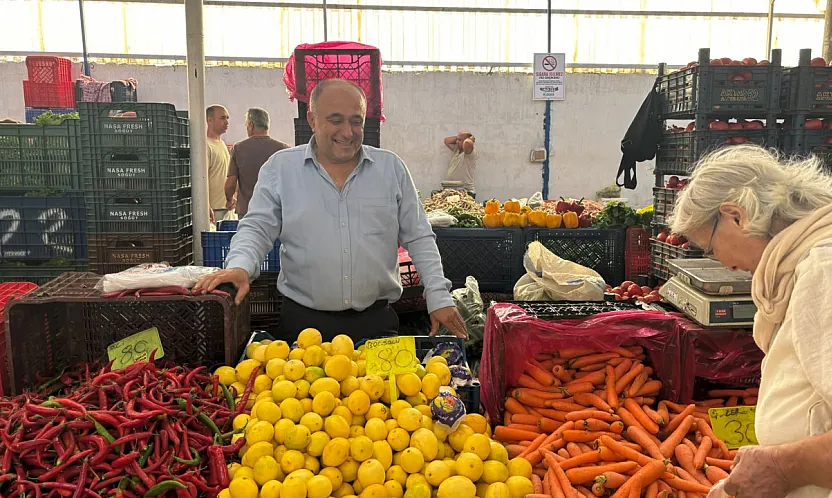 Fethiye'de sonbaharla birlikte pazar tezgahları yenilendi