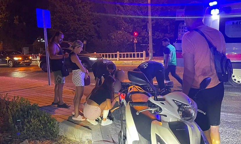 Fethiye'de yürekleri ağza getiren kaza: Anne ve kızı yaralandı