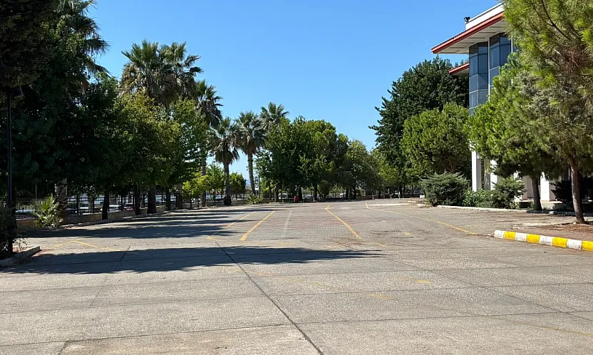 Fethiye Devlet Hastanesi'nde tatbikat hazırlığı: Personel otoparkı boşaltıldı