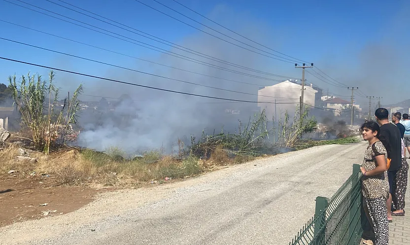 Fethiye Karaçulha Çevreyolunda anız yangını