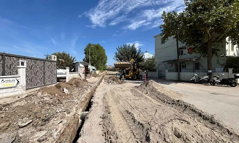 Fethiye Karadenizli Kemal Caddesi'nde doğalgaz çalışması