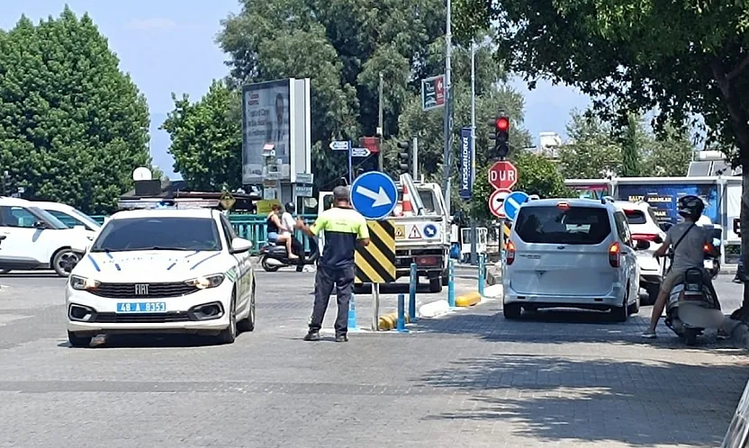 Fethiye Köprübaşı Kavşağı'nda trafik akışını rahatlatacak yeni düzenleme
