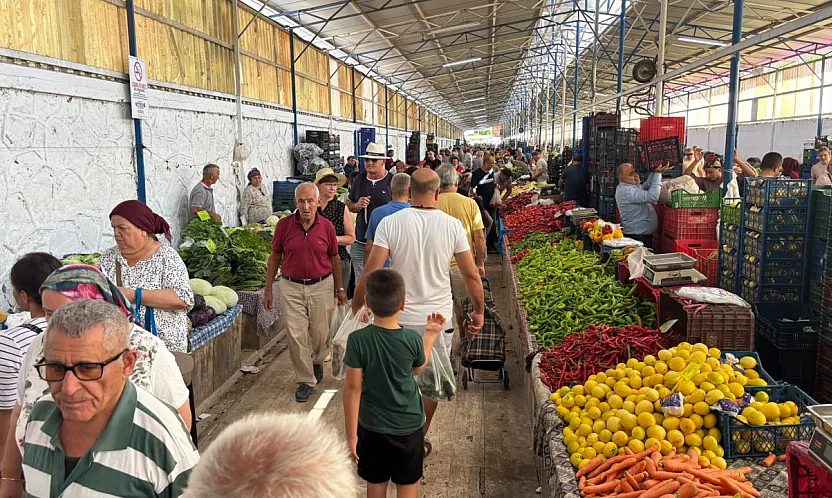 Fethiye Salı Pazarı'nda fiyatlar