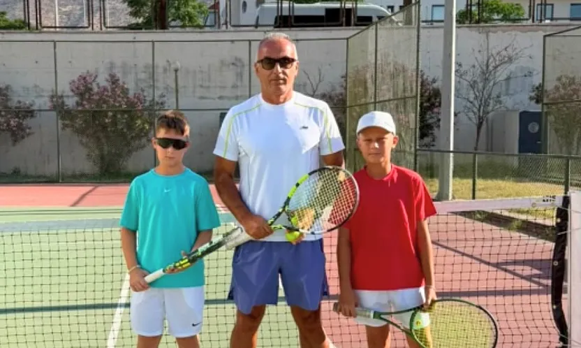 Fethiye Tenis Akademi'den İzmir'de final başarısı