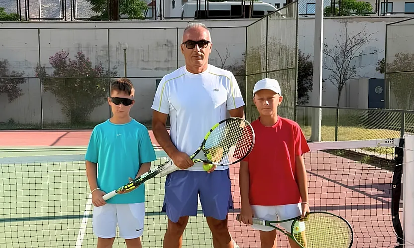 Fethiye Tenis Akademi'den İzmir'de final başarısı