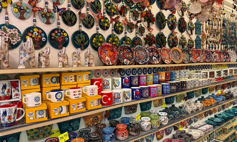 Fethiye yazılı hediyelikler turistlerin gözdesi oldu