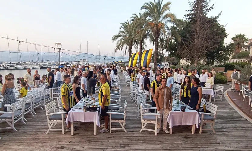 Fethiyeli Fenerbahçeliler 19.07 ruhunu tek yürek kutladı