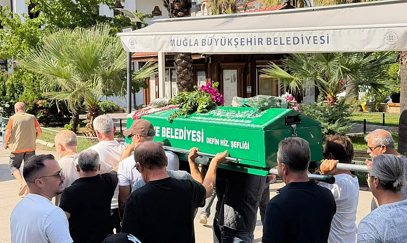 Gülümser Erol Fethiye'de son yolculuğuna uğurlandı