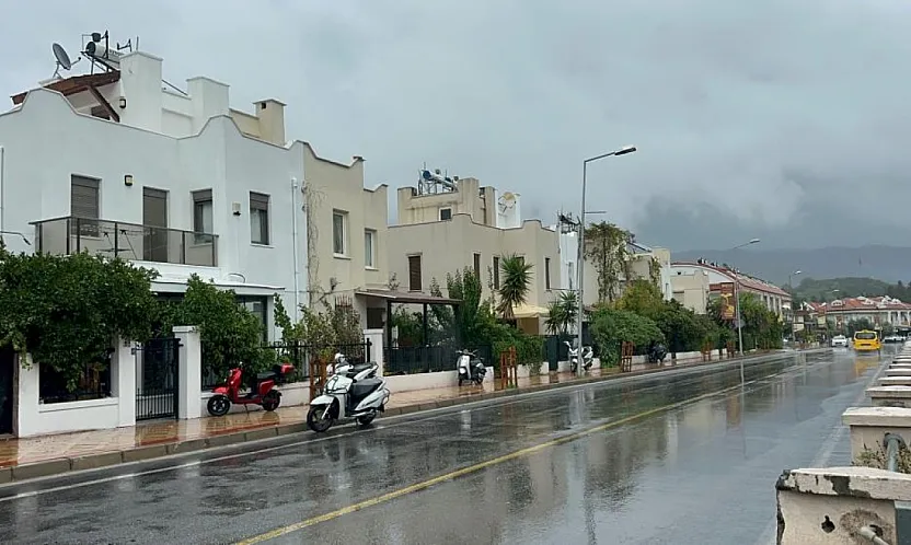 Güney Ege'de beklenen yağış başladı